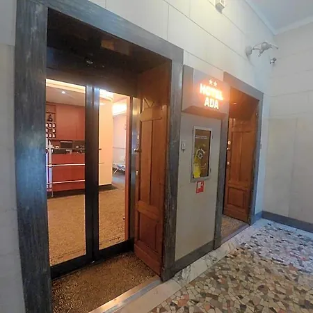 阿达酒店