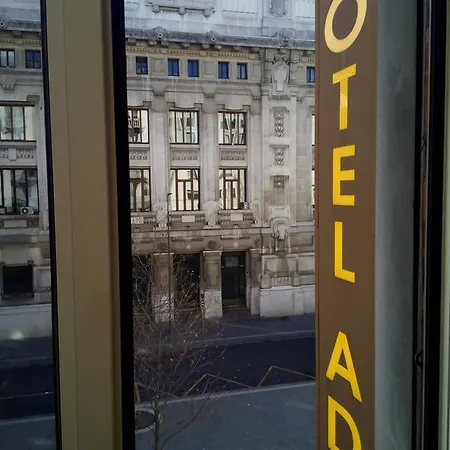 Hotel Ada 2*