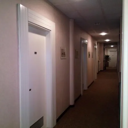 Hotell Ada 2*