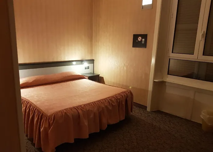 Hotel Ada 2*